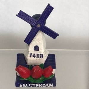 FRIDGE MAGNET SOUVENIR AMSTERDAM NETHERLANDS Spinning WINDMILL